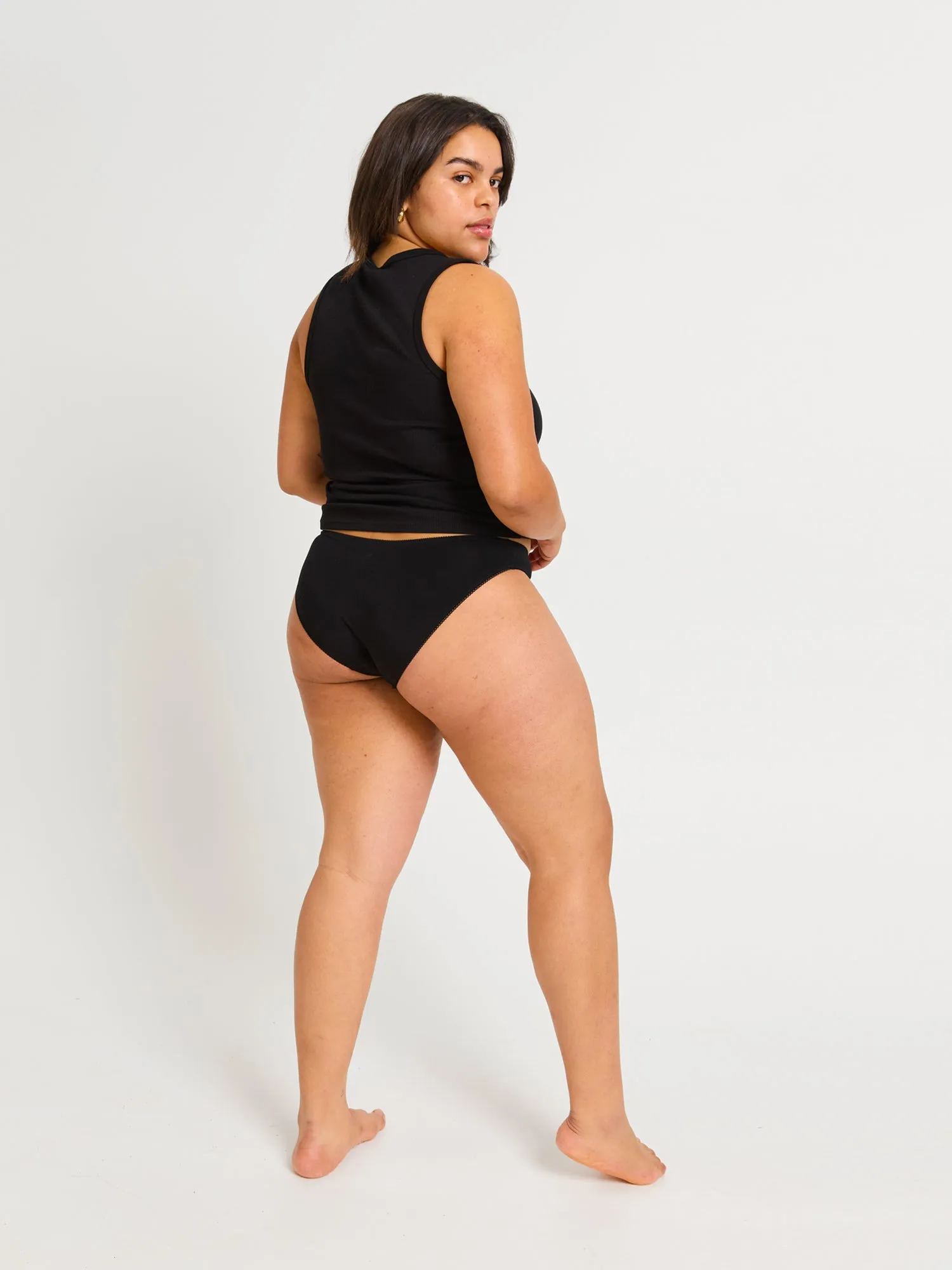 Classic Cheeky Brief Light-Moderate Black
