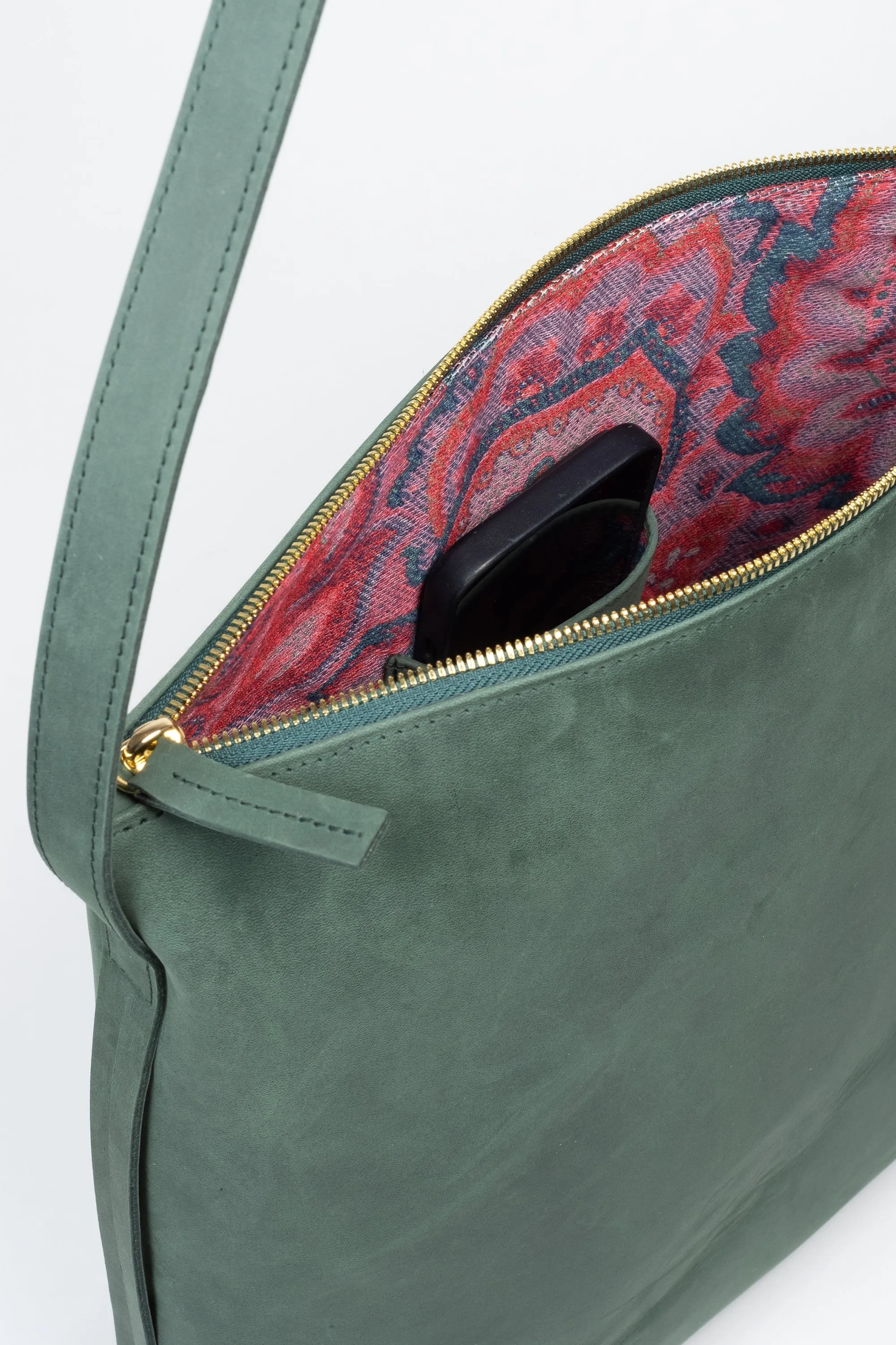 LEATHER SHOPPER „JOKA" IN GREEN