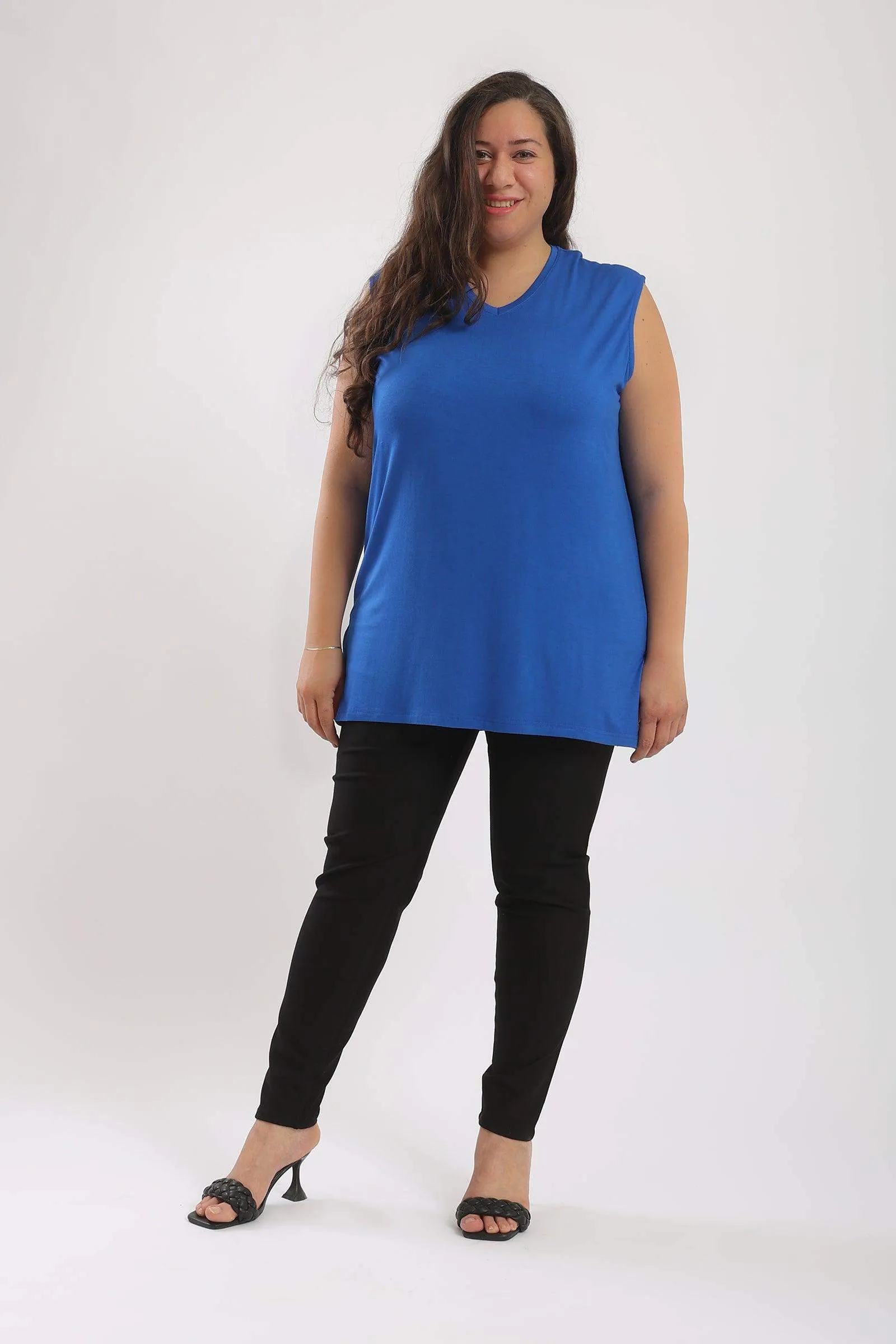 Lounge Top with Side Slits